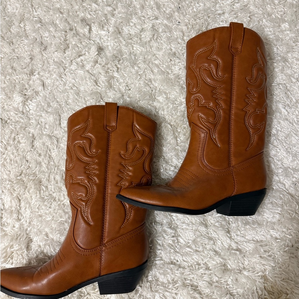 Amazon Tan Western Boots